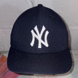 New Era 59FIFTY NY New York Yankees On-Field Fitted Hat Cap Navy Blue 7 1/4